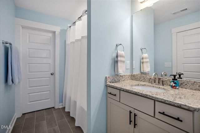 66 Flanders Lane, Clayton, NC 27520