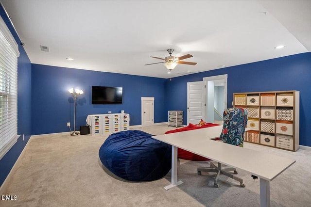66 Flanders Lane, Clayton, NC 27520