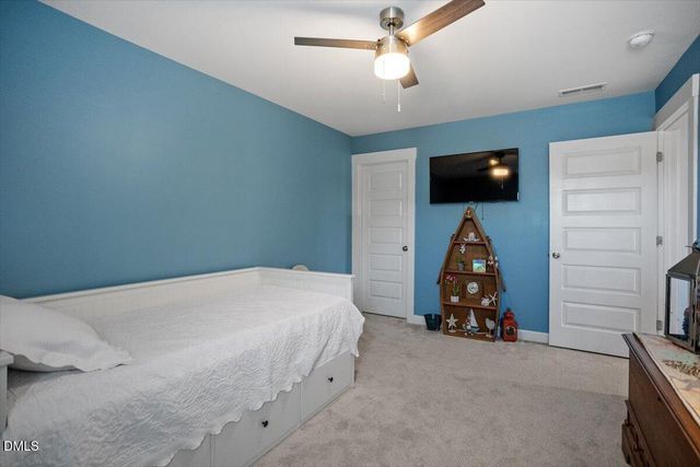 66 Flanders Lane, Clayton, NC 27520