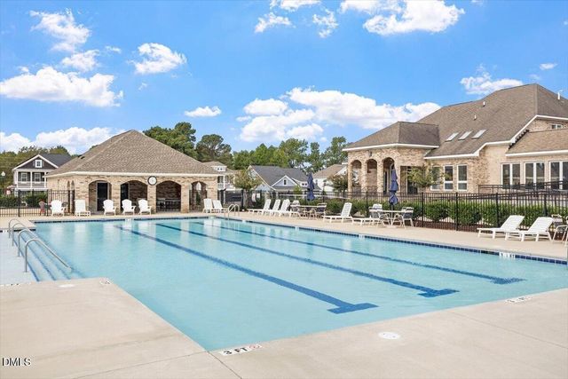 66 Flanders Lane, Clayton, NC 27520