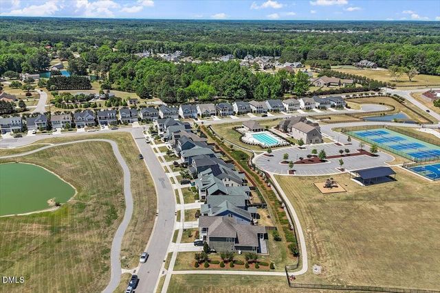 66 Flanders Lane, Clayton, NC 27520
