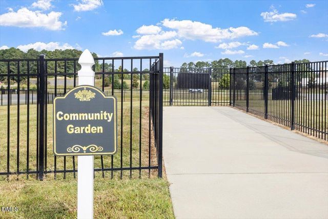 66 Flanders Lane, Clayton, NC 27520