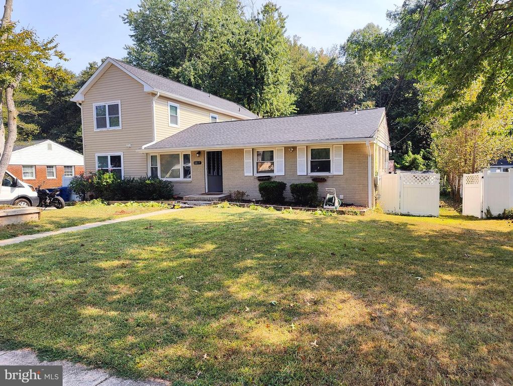 8817 LAGRANGE ST, Lorton, VA 22079