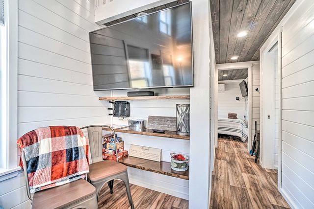 102 Mountain Meadows Drive, Morganton, GA 30560