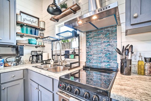 102 Mountain Meadows Drive, Morganton, GA 30560