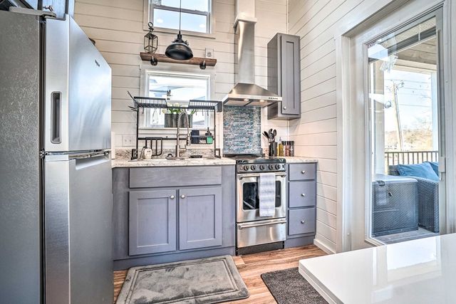 102 Mountain Meadows Drive, Morganton, GA 30560