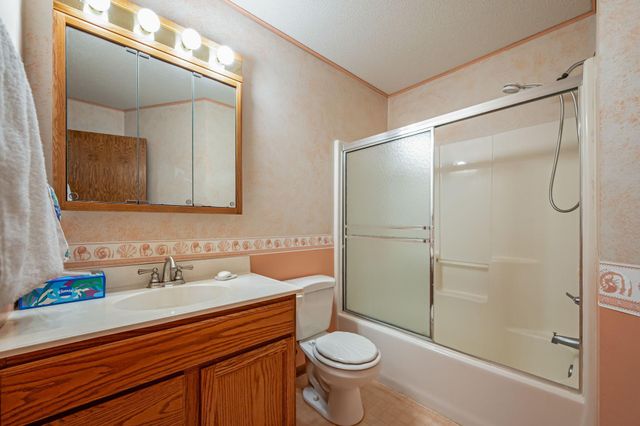 19 La Mar Court, North Mankato, MN 56003