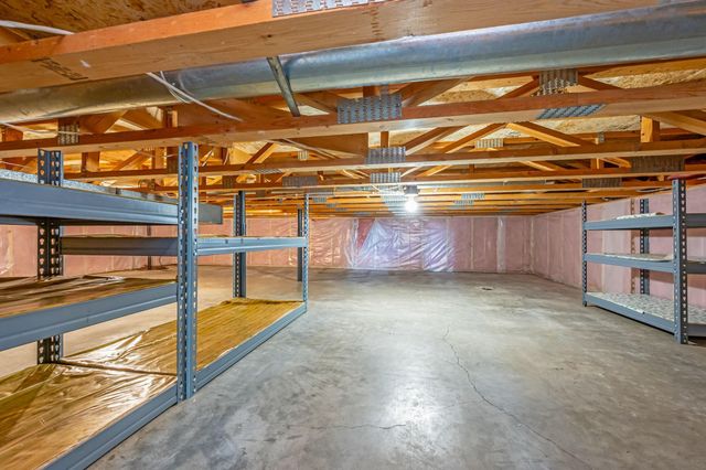 19 La Mar Court, North Mankato, MN 56003