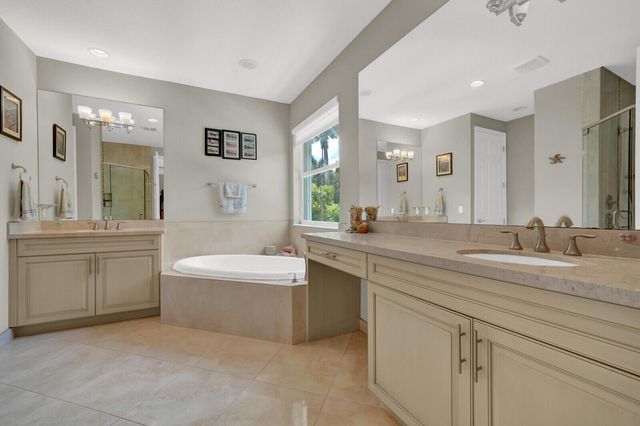 9535 PHIPPS Lane, Wellington, FL 33414