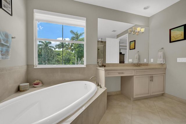 9535 PHIPPS Lane, Wellington, FL 33414