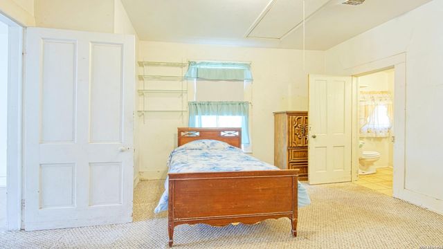 1107 Trail St, Floresville, TX 78114