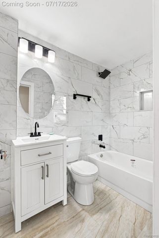 23826 Columbus Avenue, Warren, MI 48089