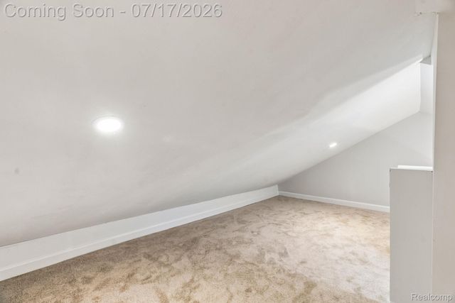 23826 Columbus Avenue, Warren, MI 48089