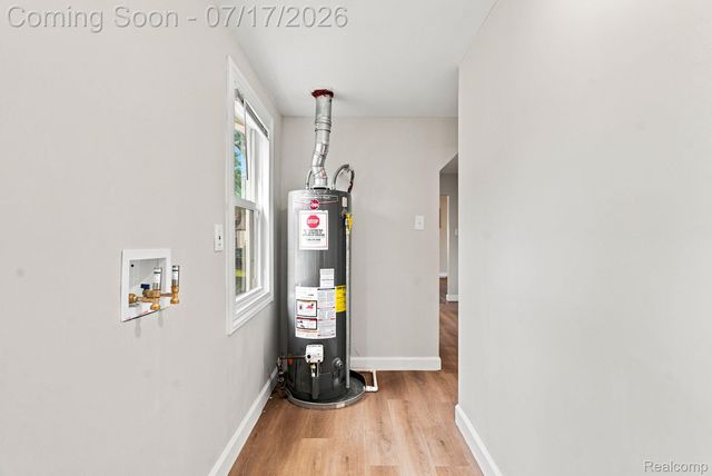 23826 Columbus Avenue, Warren, MI 48089