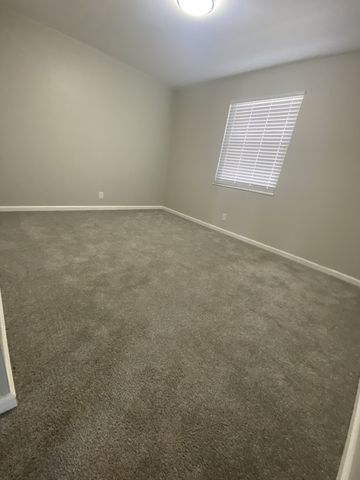 126 Walton Ferry Rd Apt F8, Hendersonville, TN 37075