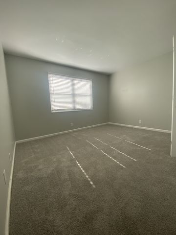 126 Walton Ferry Rd Apt F8, Hendersonville, TN 37075