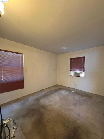 4131 Chaucer Drive, Concord, CA 94521