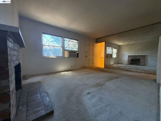 4131 Chaucer Drive, Concord, CA 94521