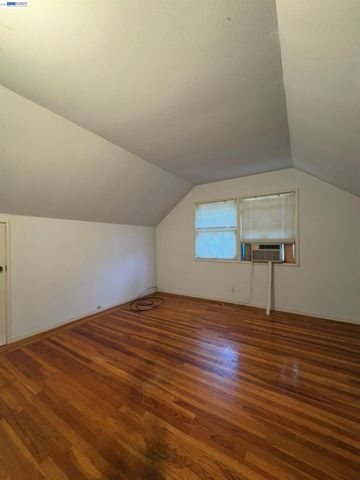 4131 Chaucer Drive, Concord, CA 94521