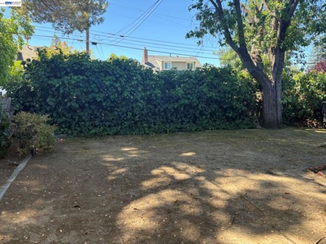 4131 Chaucer Drive, Concord, CA 94521