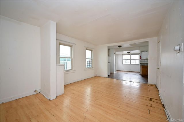 94-28 209th Street, Queens Village, NY 11428