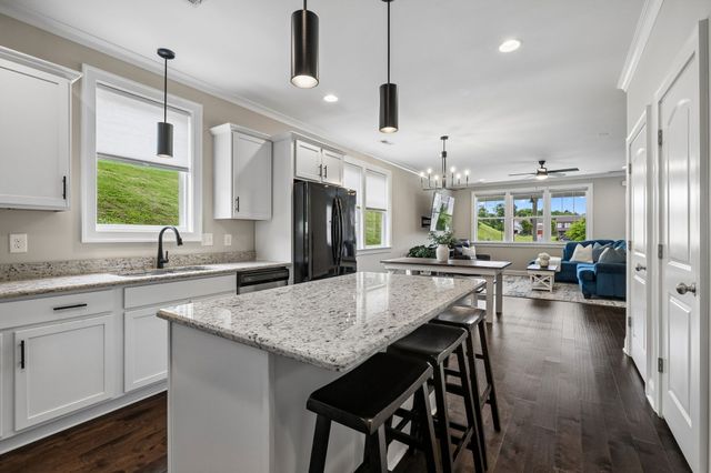 2387 Somerset Valley Dr, Antioch, TN 37013