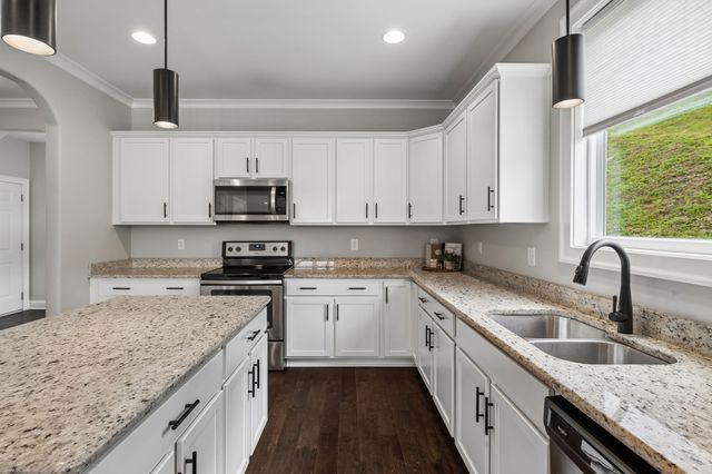 2387 Somerset Valley Dr, Antioch, TN 37013