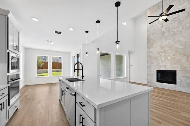 4217 Cleburne Lane, Mckinney, TX 75071