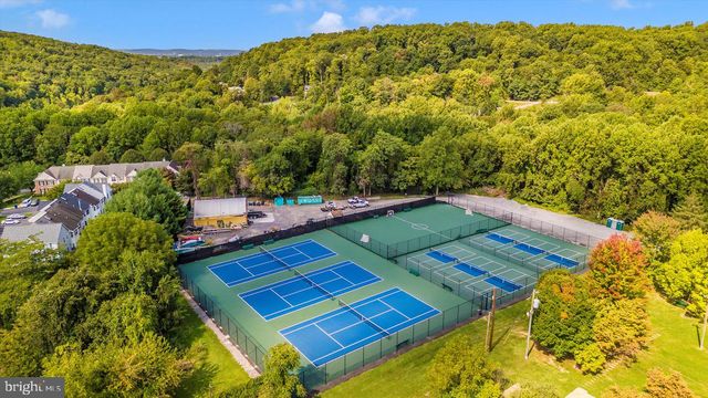 9726 WOODCLIFF CT, New Market, MD 21774