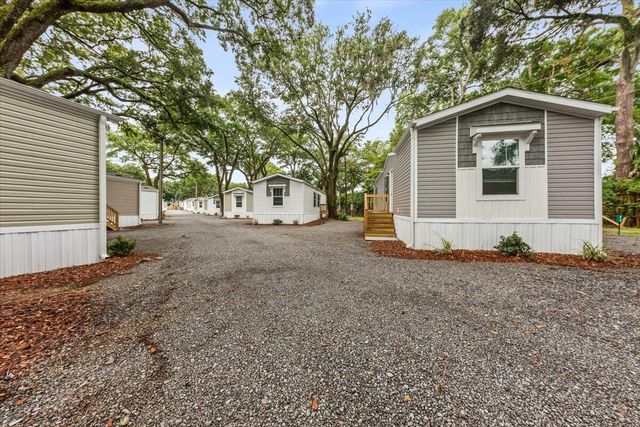 1156 Russell Drive Unit 24, Mount Pleasant, SC 29464
