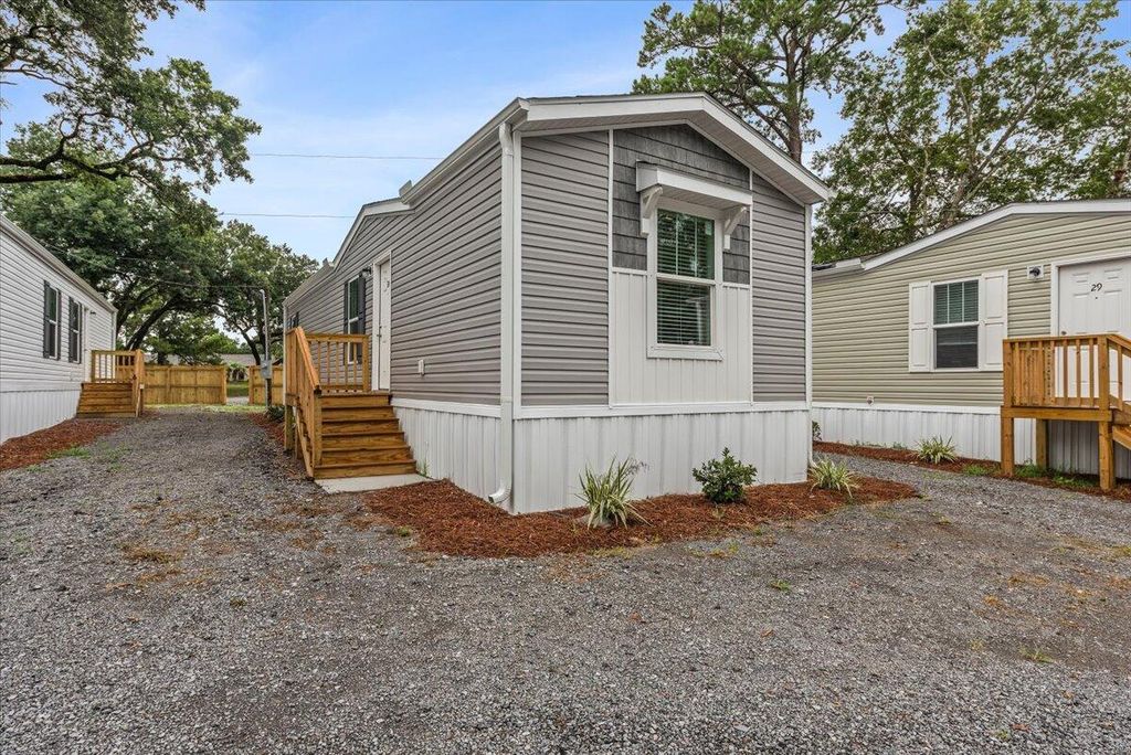 1156 Russell Drive Unit 24, Mount Pleasant, SC 29464