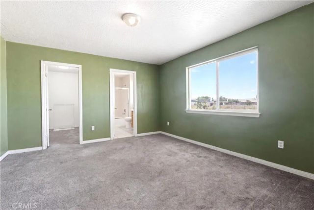 11837 11th, Hesperia, CA 92345