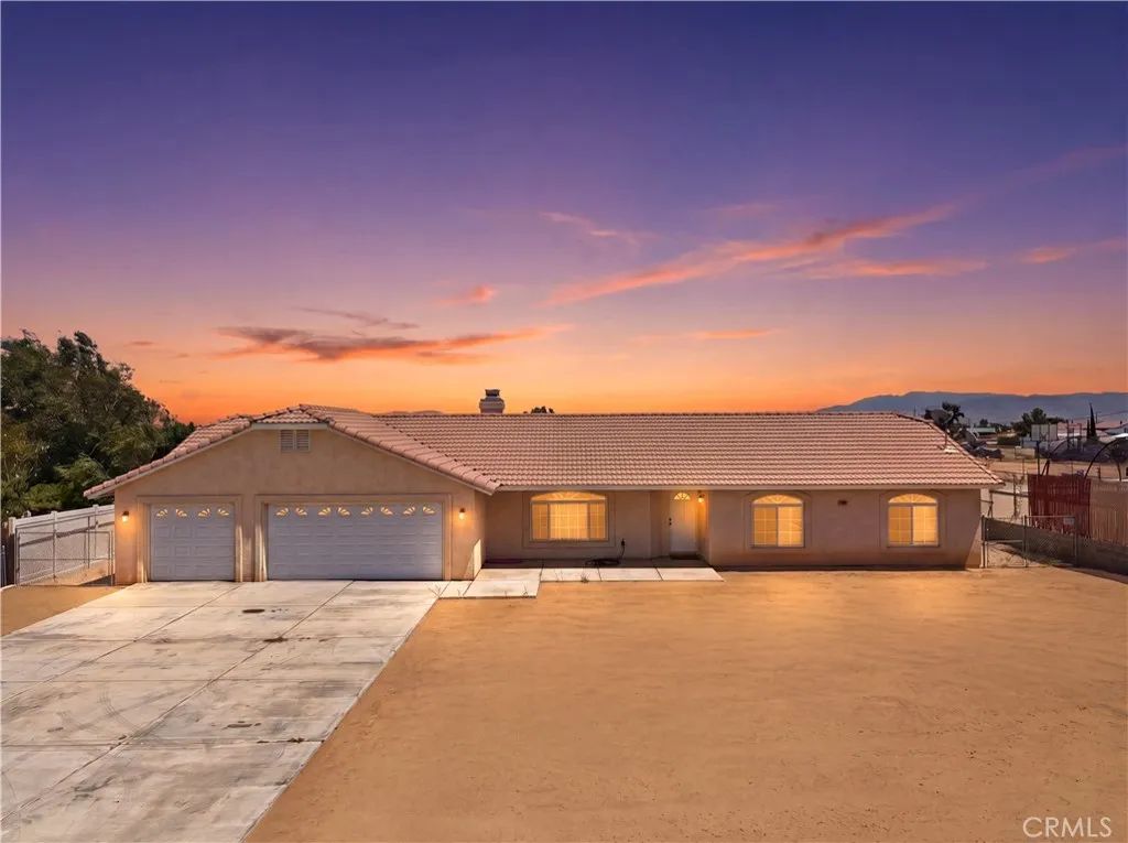 11837 11th, Hesperia, CA 92345