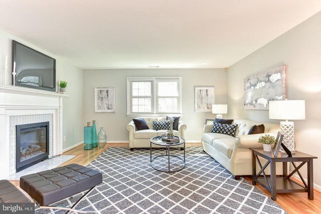 7326 OLD DOMINION DR, Mclean, VA 22101