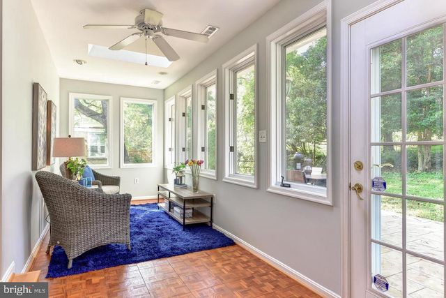 7326 OLD DOMINION DR, Mclean, VA 22101