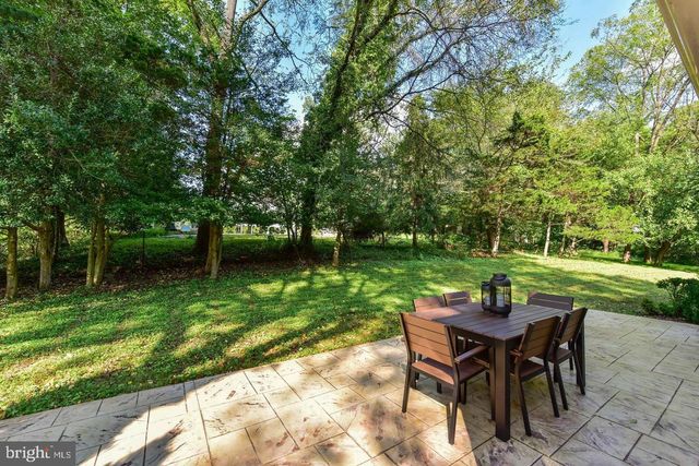 7326 OLD DOMINION DR, Mclean, VA 22101