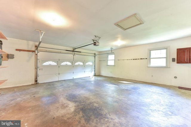 7326 OLD DOMINION DR, Mclean, VA 22101