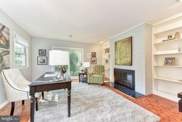 7326 OLD DOMINION DR, Mclean, VA 22101