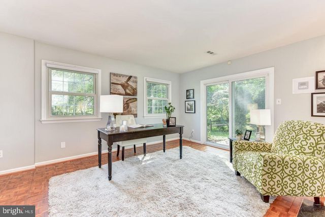 7326 OLD DOMINION DR, Mclean, VA 22101