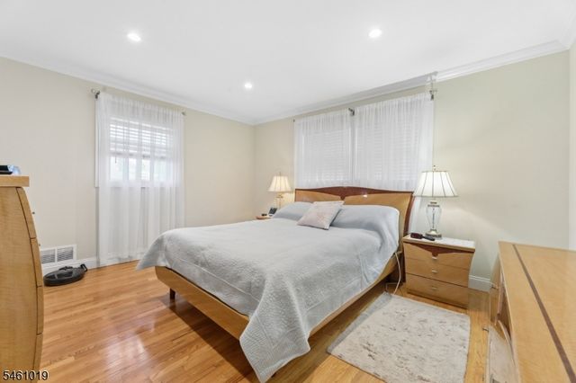5 Viewpoint Rd, Wayne Twp., NJ 07470