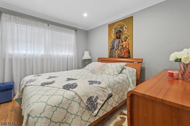 5 Viewpoint Rd, Wayne Twp., NJ 07470