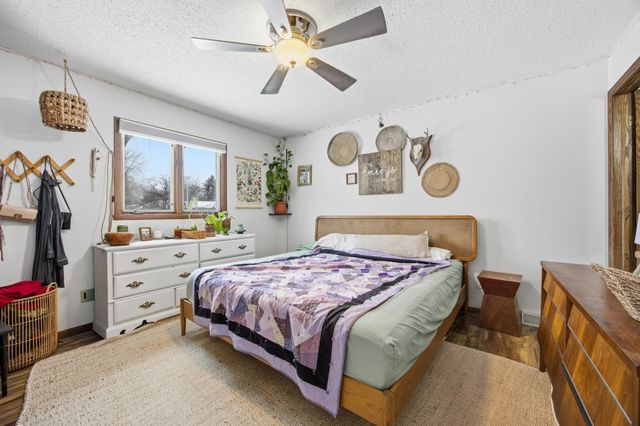 2867 Westgate Drive S, Fargo, ND 58103