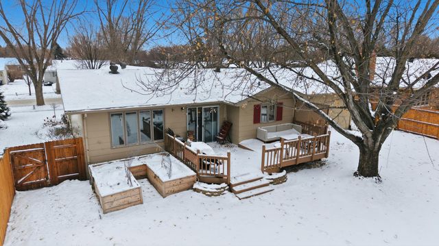 2867 Westgate Drive S, Fargo, ND 58103