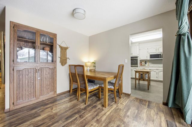 2867 Westgate Drive S, Fargo, ND 58103