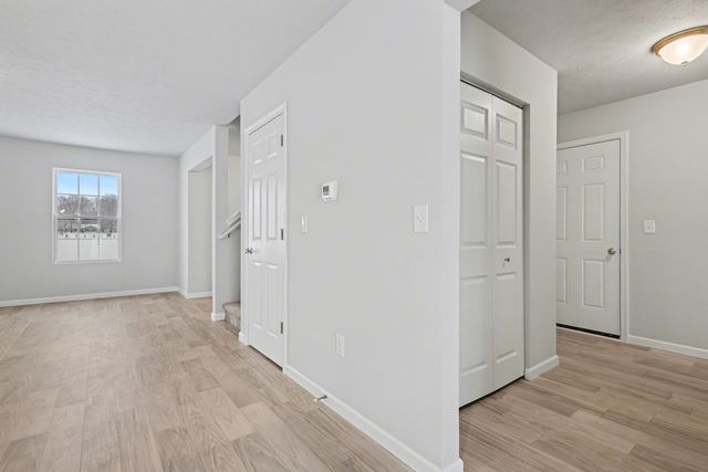 48405 Silver Oaks W, Mattawan, MI 49071