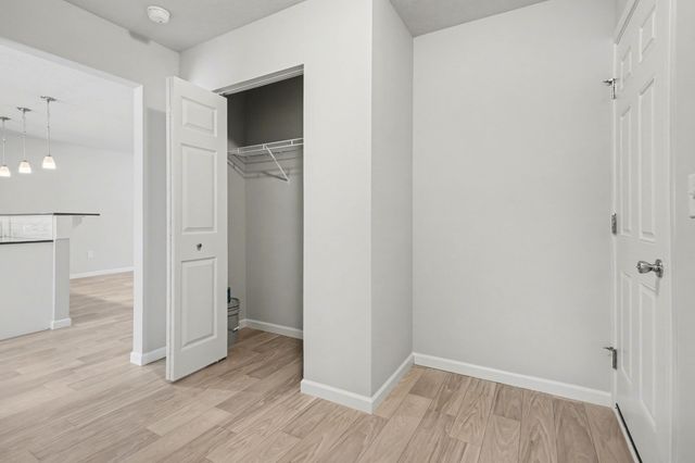 48405 Silver Oaks W, Mattawan, MI 49071