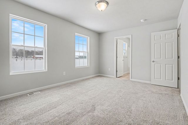 48405 Silver Oaks W, Mattawan, MI 49071