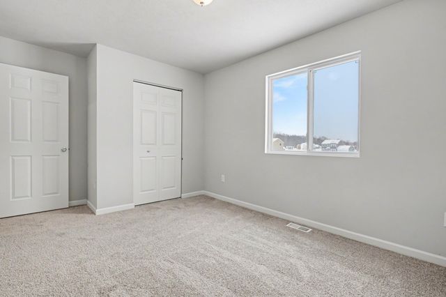 48405 Silver Oaks W, Mattawan, MI 49071