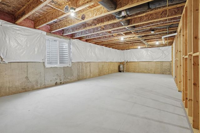 48405 Silver Oaks W, Mattawan, MI 49071