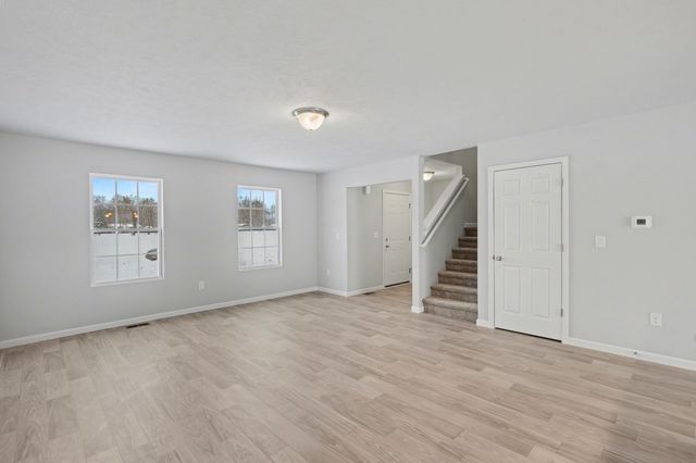 48405 Silver Oaks W, Mattawan, MI 49071